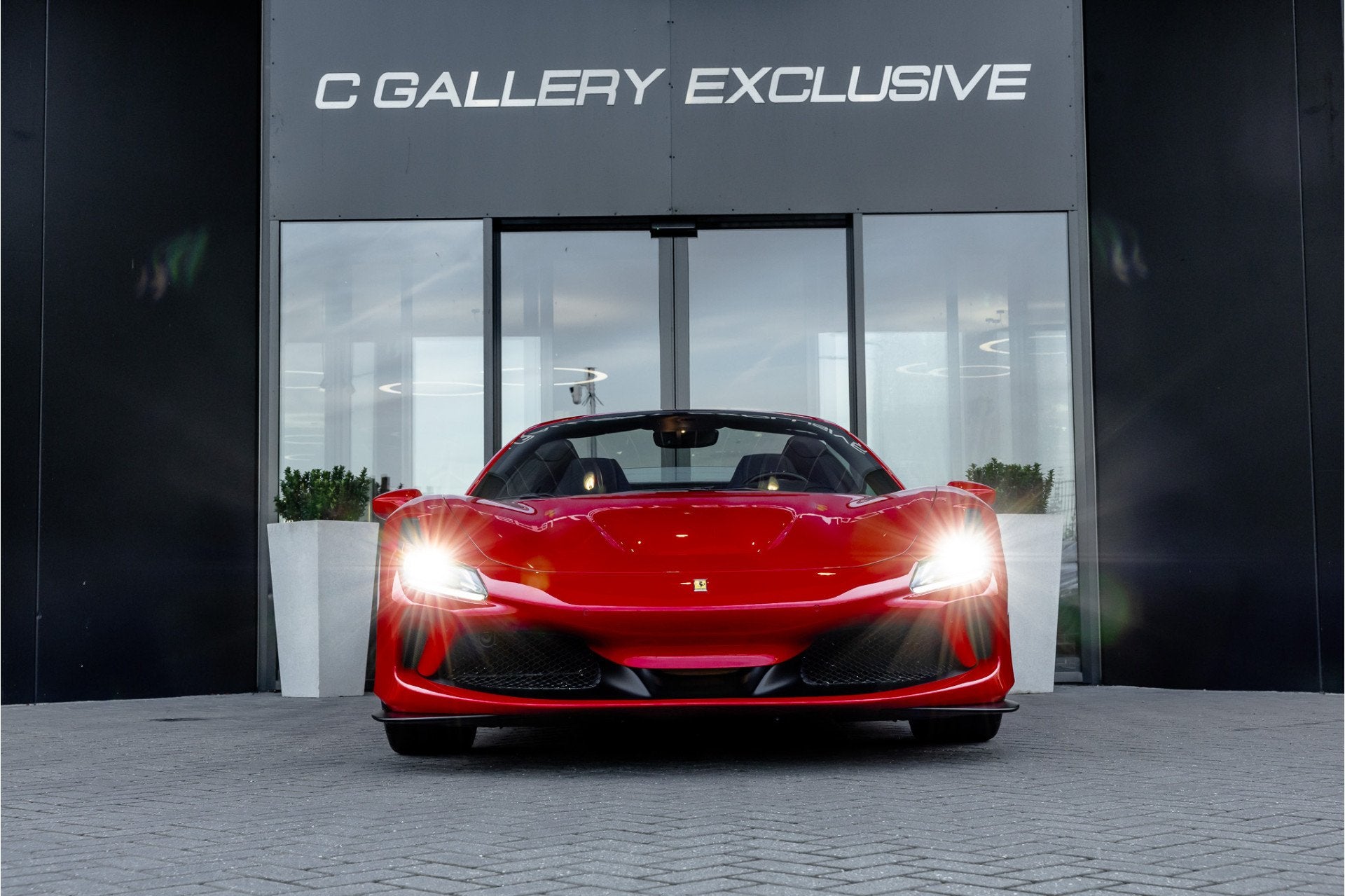 Ferrari F8 Spider 3.9 V8 HELE - Passenger Display | Lift | C, Auto's, Automaat, Achterwielaandrijving, Gebruikt, Cabriolet