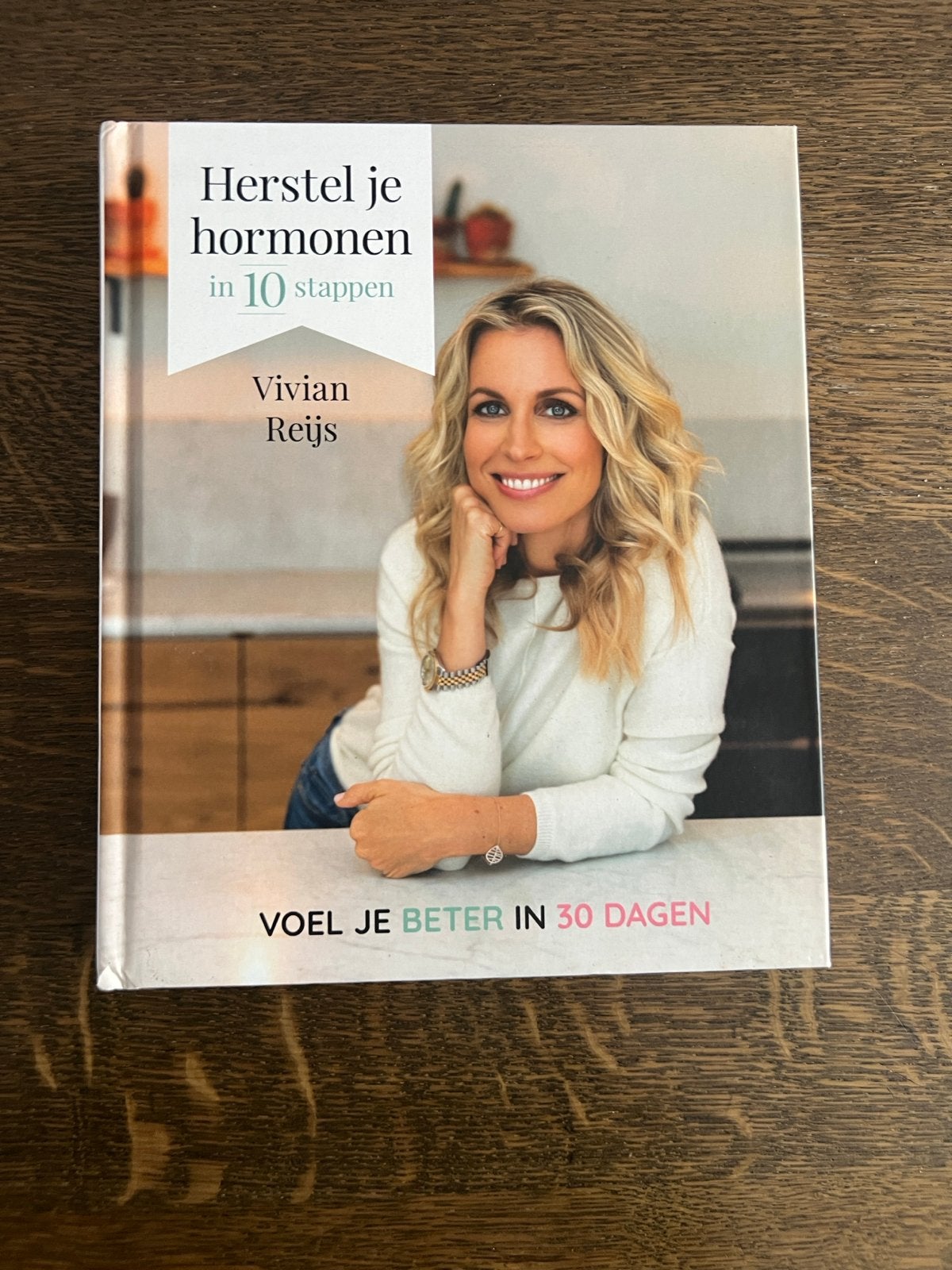 Herstel je hormonen in 10 stappen - Vivian Reijs, Ophalen of Verzenden, Zo goed als nieuw, Gezondheid en Conditie