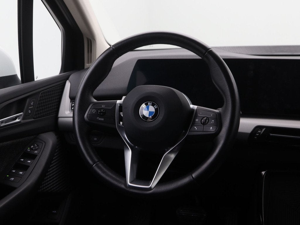 BMW 2 Serie 218i Active Tourer (bj 2023, automaat), Auto's, BMW, Gebruikt, Euro 6, Automatische klimaatregeling, Met garantie (alle)