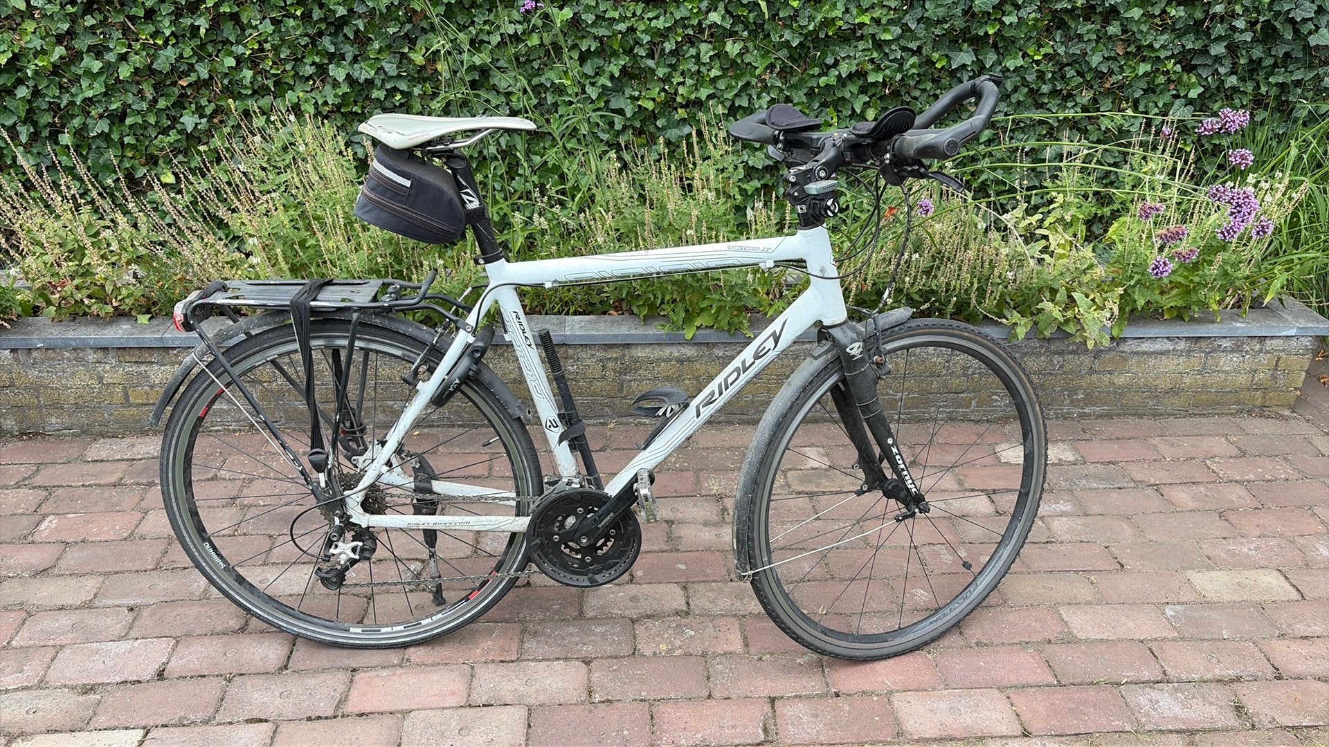 Hybride fiets merk Ridley Tempo x, Gebruikt, Velgrem, 53 tot 57 cm, Ophalen