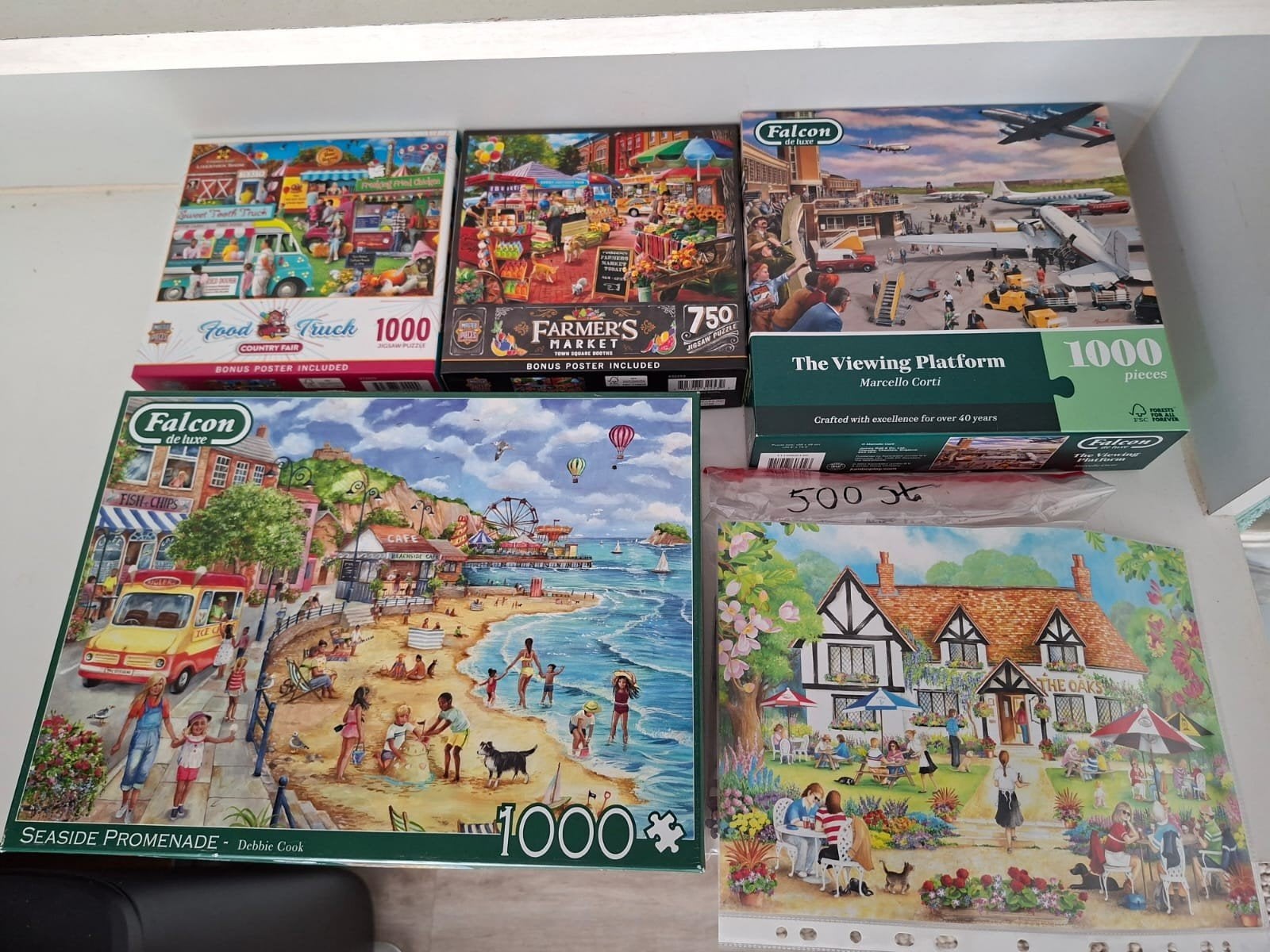 Puzzels 5x alles compleet 6 euro per stuk, Ophalen of Verzenden, 500 t/m 1500 stukjes, Zo goed als nieuw
