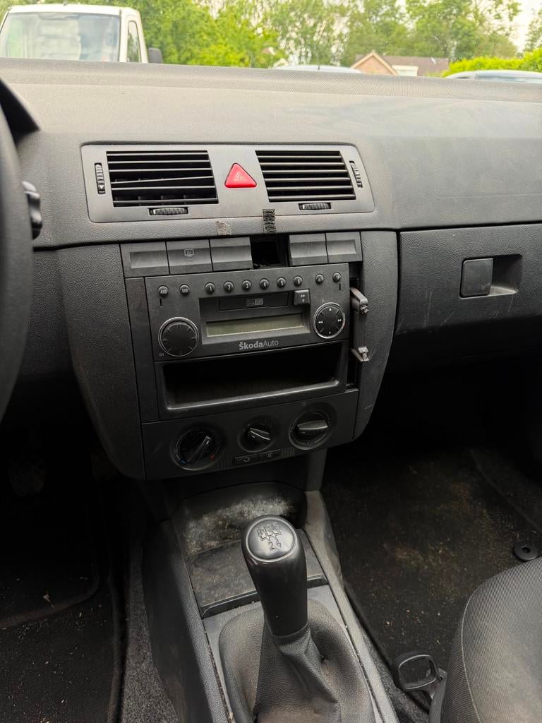 Skoda Fabia 1.2 | Airco | E-Pakket |, Auto's, Voorwielaandrijving, 1025 kg, 450 kg, Blauw