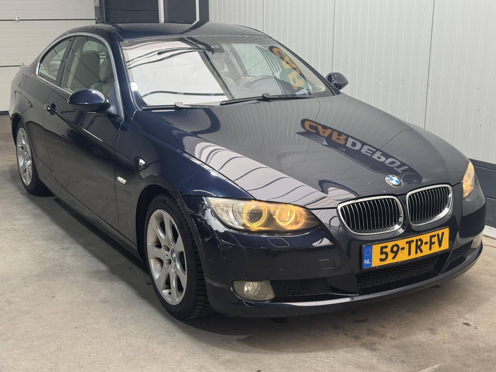 BMW 3-serie Coupé 325i High Executive, Auto's, BMW, 745 kg, Gebruikt, Beige, 2497 cc