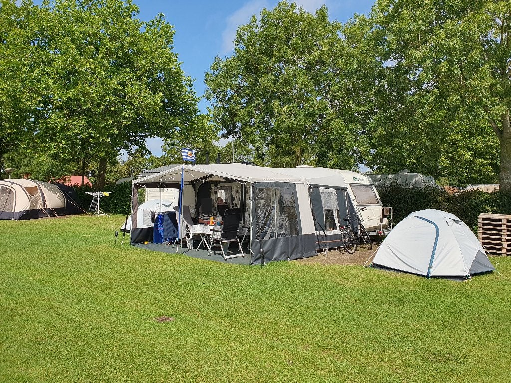 Caravan Home-Car Con 'Tour 445H, Overige merken, Omvormbare zithoek, Treinzit, 750 - 1000 kg