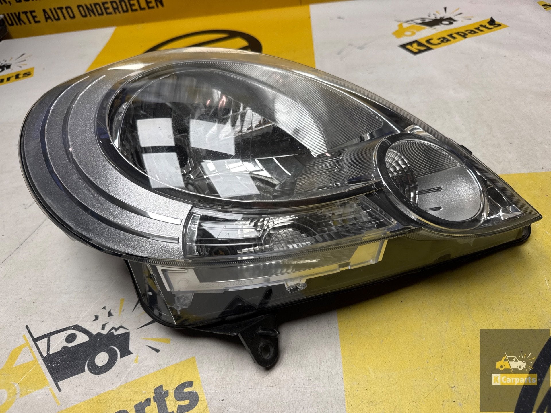 Renault Kangoo Express 260106220R Rechts Koplamp, Info@fabrikant.eu, Ophalen of Verzenden, Fabrikant BV, Gebruikt