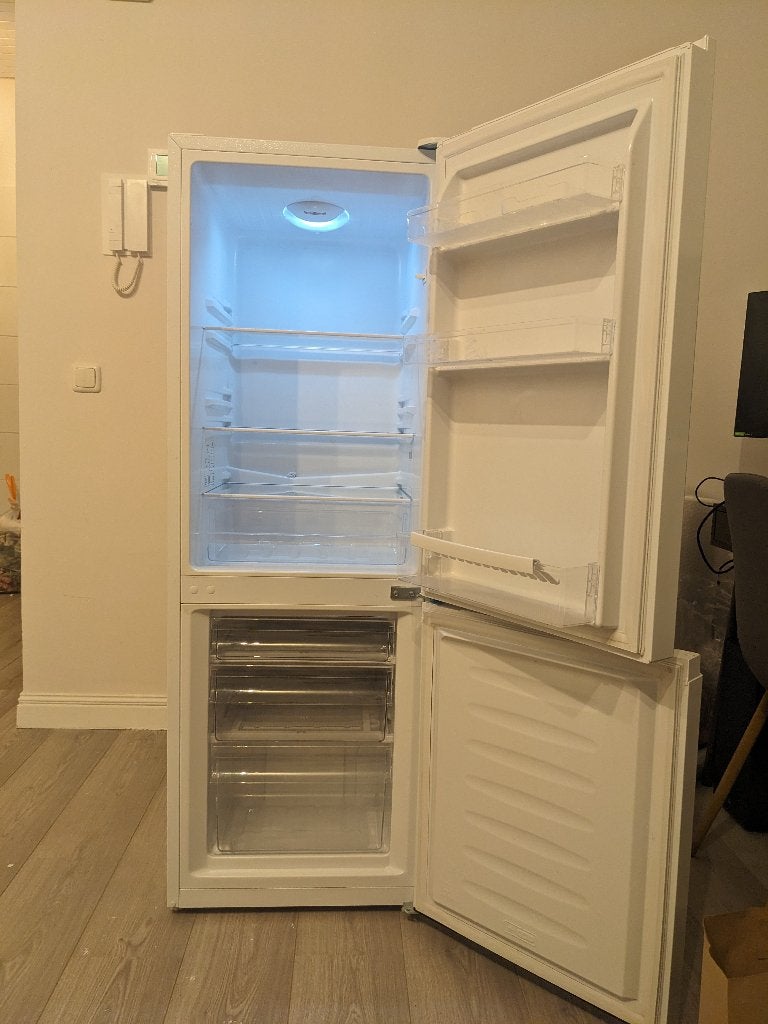 Foto 3 van OK. Koel-vriescombinatie – zeer nette staat