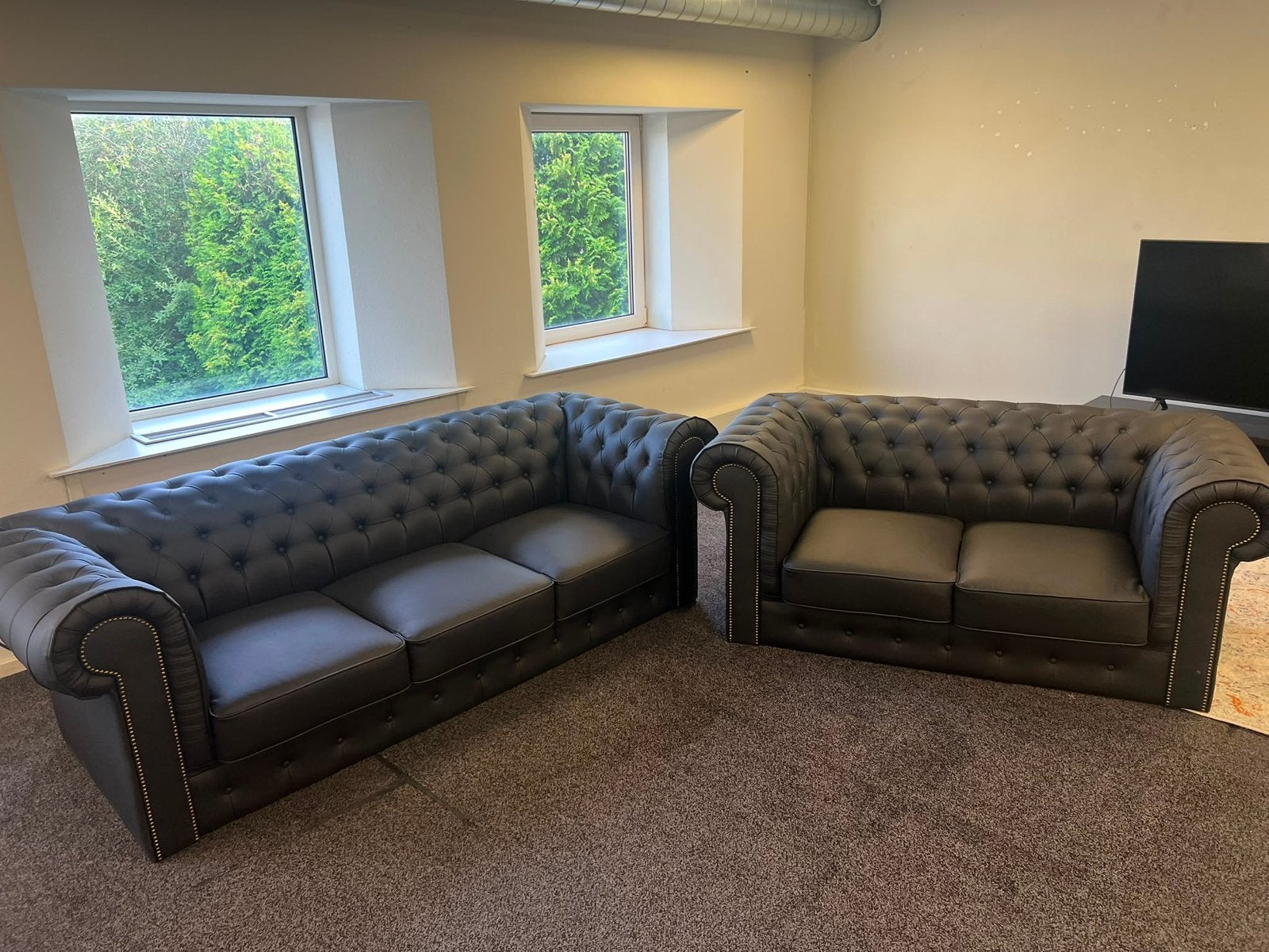 Chesterfield bankstel 3+2 zits antraciet | als nieuw, Huis en Inrichting, Banken | Bankstellen, Ophalen, Driepersoons, Zo goed als nieuw