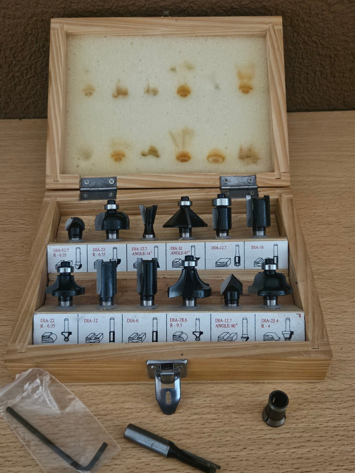 WISVO tools profi Bovenfrees set in houten kist, Gebruikt, Ophalen of Verzenden, WISVO tools profi, Bovenfrees