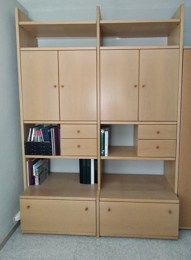Essen houten boekenkast - 227 x 170 cm merk Hulsta, Huis en Inrichting, Ophalen, Gebruikt, Met deur(en), 200 cm of meer