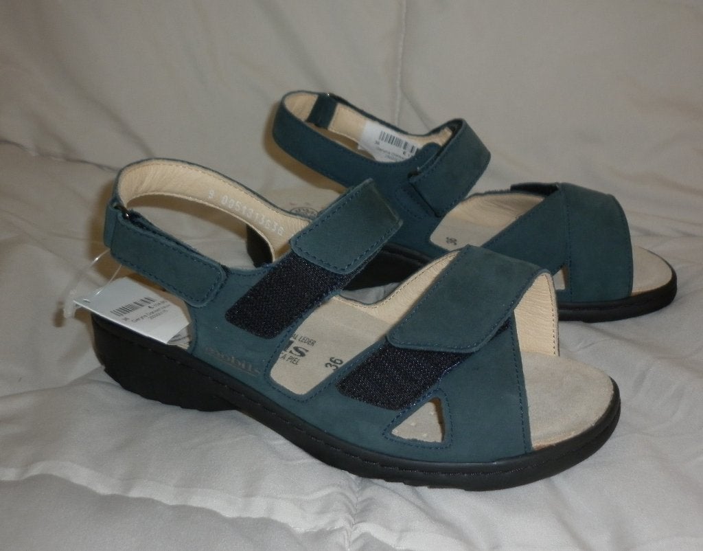 sandalen maat 36 merk: Mobils, Blauw, Nieuw, Sandalen of Muiltjes, Ophalen of Verzenden