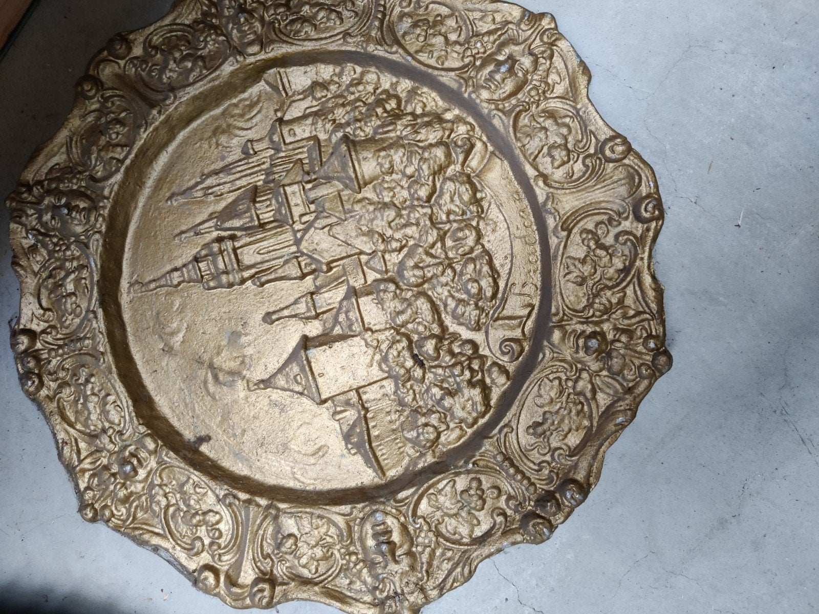 Decoratieve Oude Schalen - Goudkleurig en Brons, Antiek en Kunst, Ophalen of Verzenden