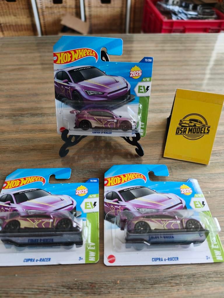 Hotwheels Cupra e-RACER, Hobby en Vrije tijd, S, Auto, R, Nieuw