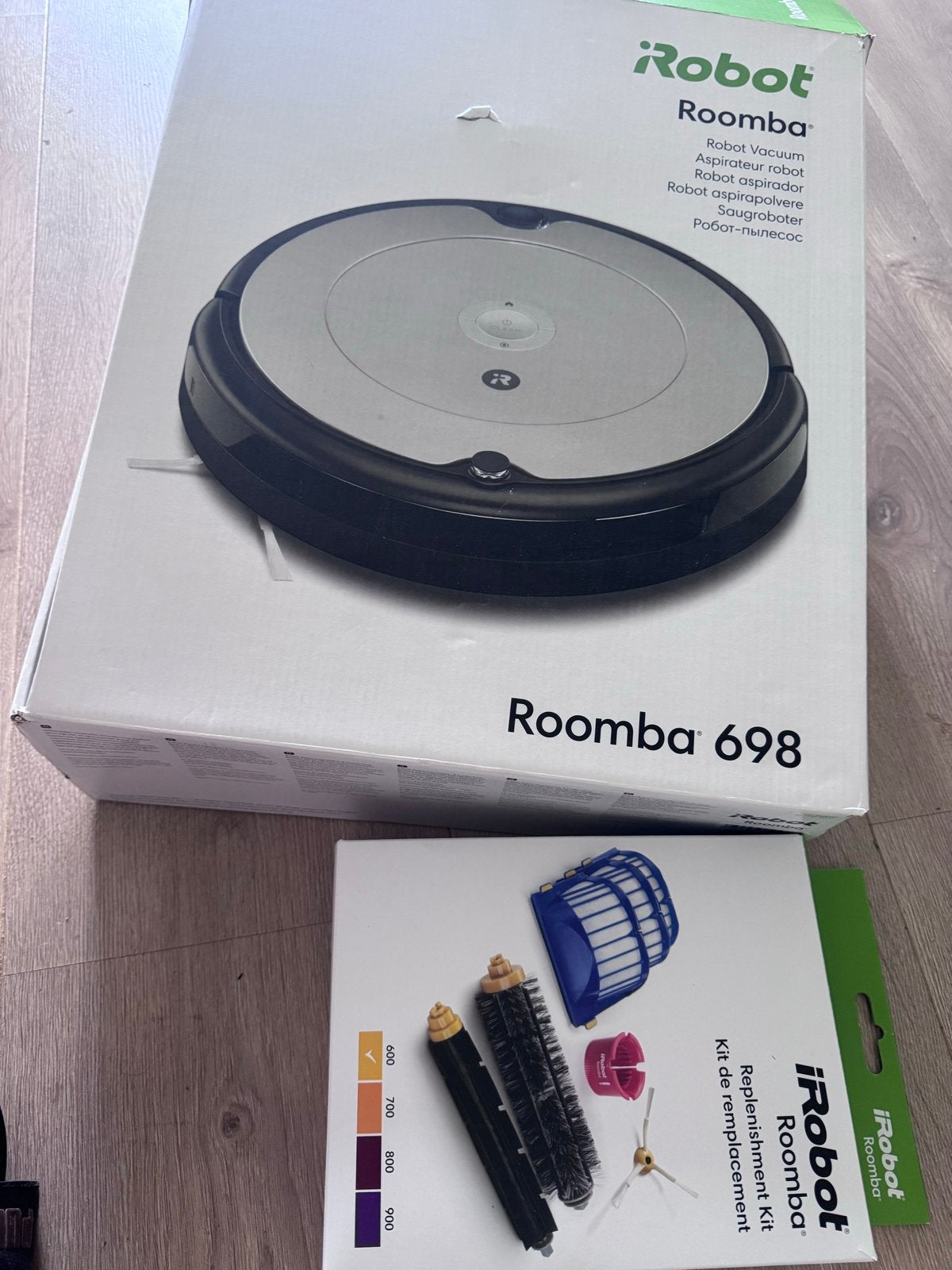 iRobot Roomba 698 Robotstofzuiger met extra kit, Gebruikt, IRobot, Draadloos, Ophalen of Verzenden