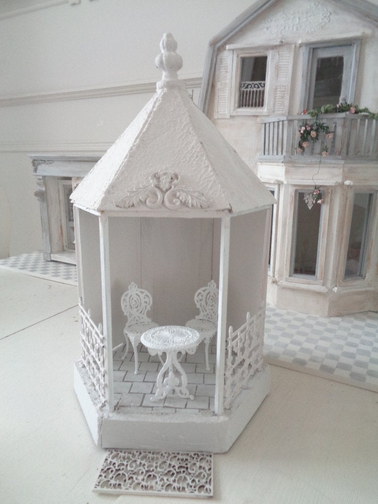 Brocant prieel......Poppenhuis 1:12…(Fotonr R49), Ophalen of Verzenden, Nieuw, Poppenhuis