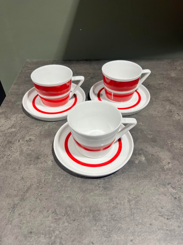S&P Salt & Pepper red kopjes met schoteltjes, Ophalen of Verzenden