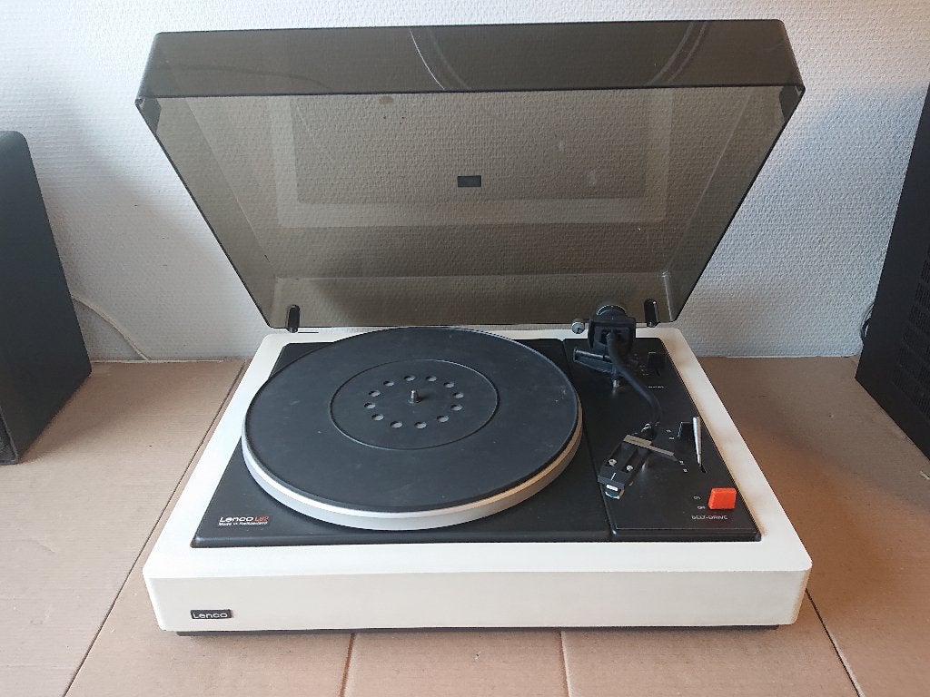 Lenco L82 – Zeldzame witte uitvoering – Zeer nette staat, Audio, Tv en Foto, Platenspelers, Automatisch, Zo goed als nieuw, Platenspeler