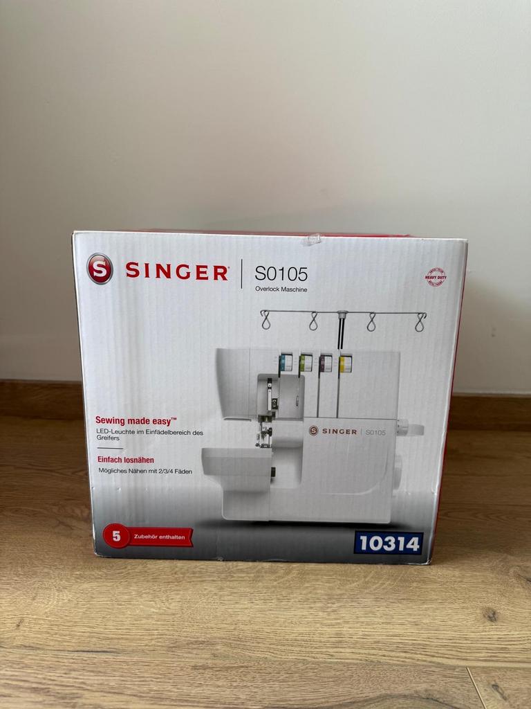 Nieuwe Singer S0105 Lockmachine - Overlock, Ophalen, Nieuw, Lockmachine, Singer