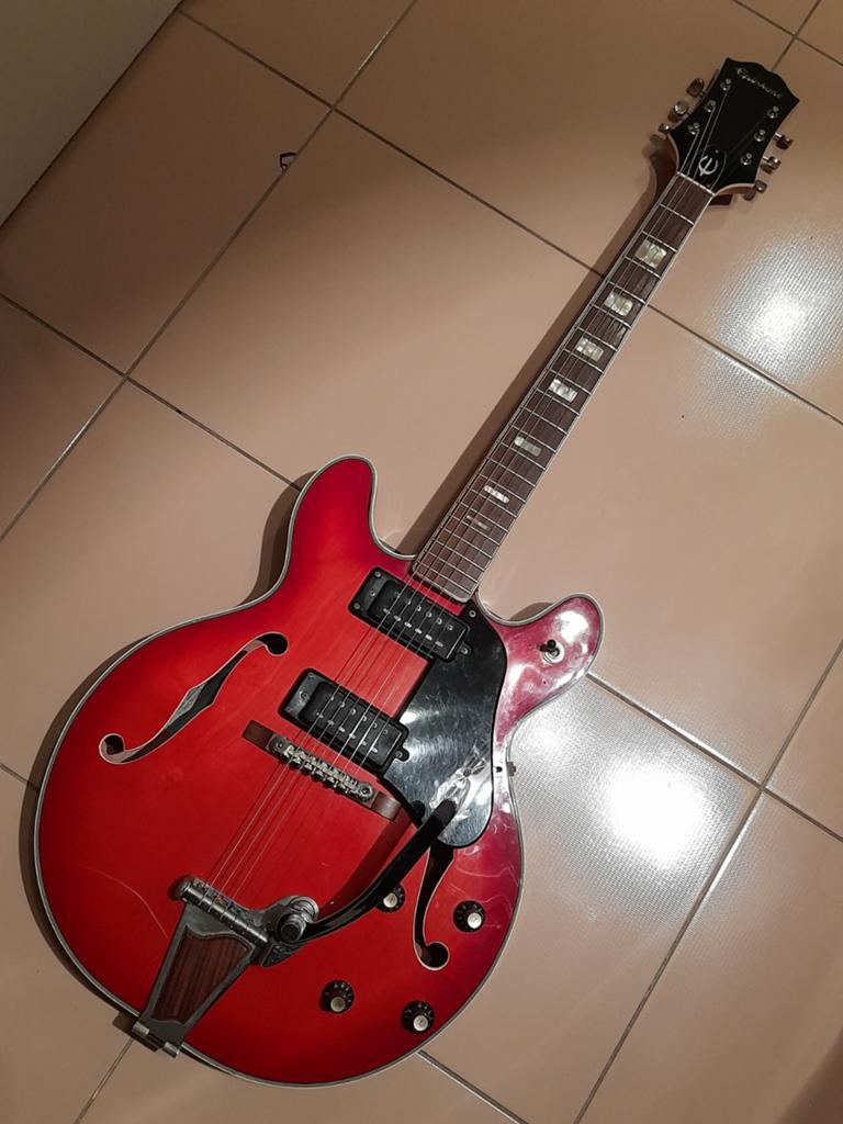 Vintage Epiphone EA-250 Semi-Hollow Body Gitaar 70's., Ophalen of Verzenden