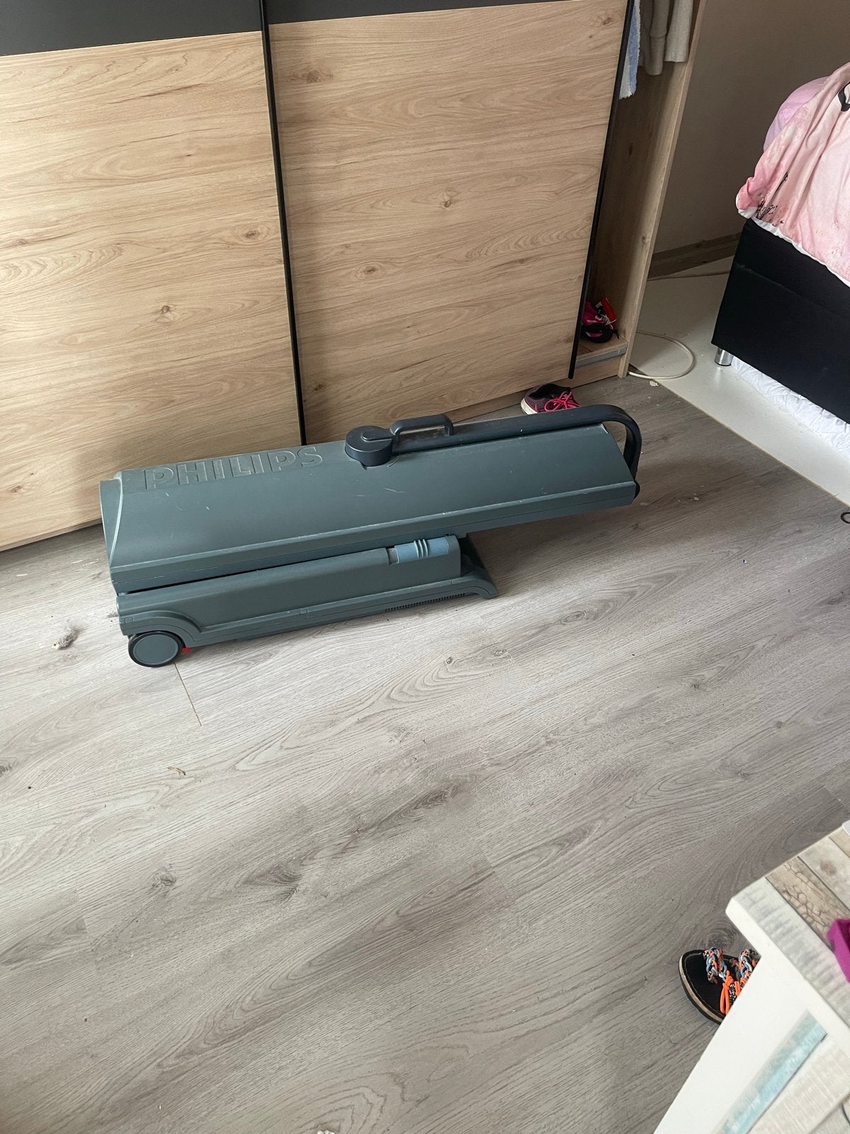 Philips inklapbare zonnebank - Compact en handig, Witgoed en Apparatuur, Zonnebanken en Gezichtsbruiners, Ophalen, Gebruikt, Zonnebank enkelzijdig