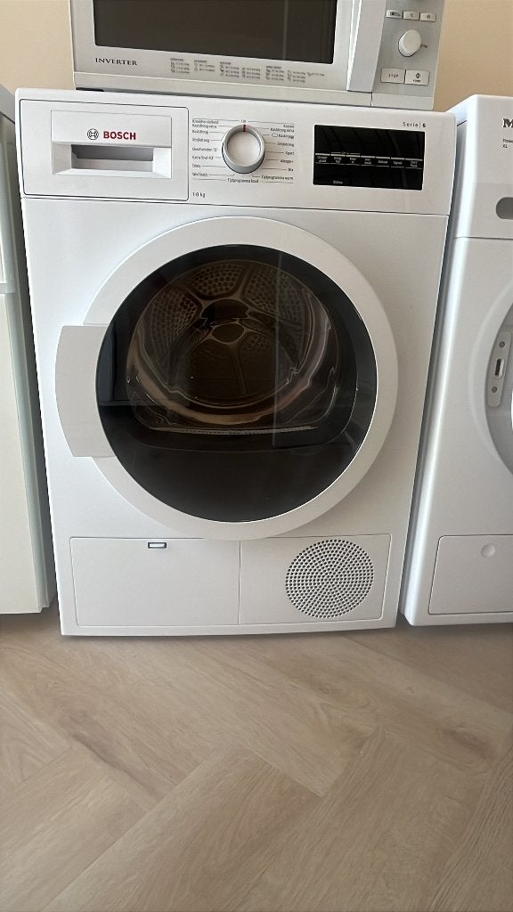 Droger Bosch WTG86400NL, Ophalen, 6 tot 8 kg, Gebruikt, Minder dan 85 cm