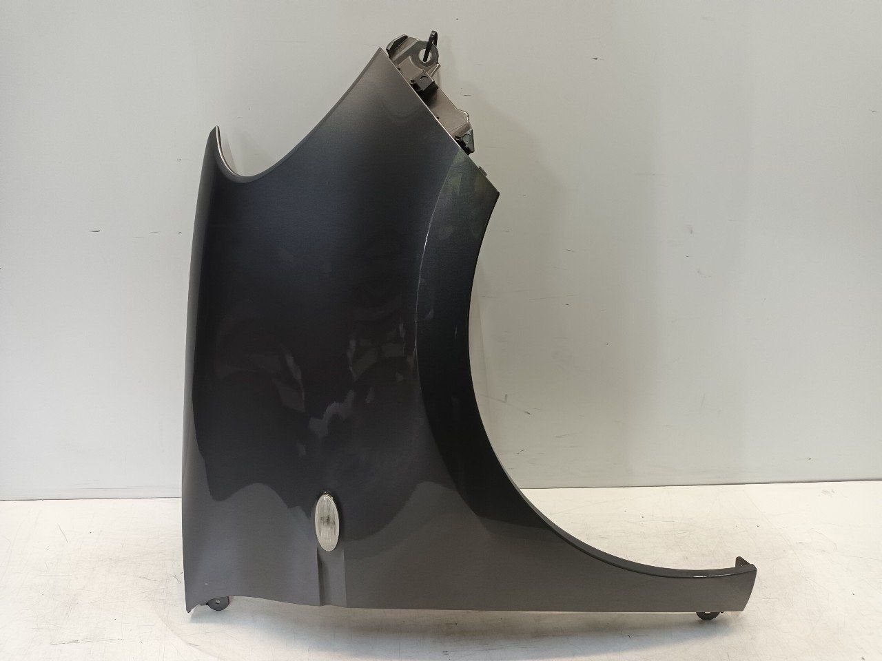 Spatbord rechts voor Smart Forfour, Auto-onderdelen, Onderdelen@venauto.nl, Van der Ven Autorecycling B.V., Gebruikt, Ettenseweg 76, 4706 PB Roosendaal, The Netherlands