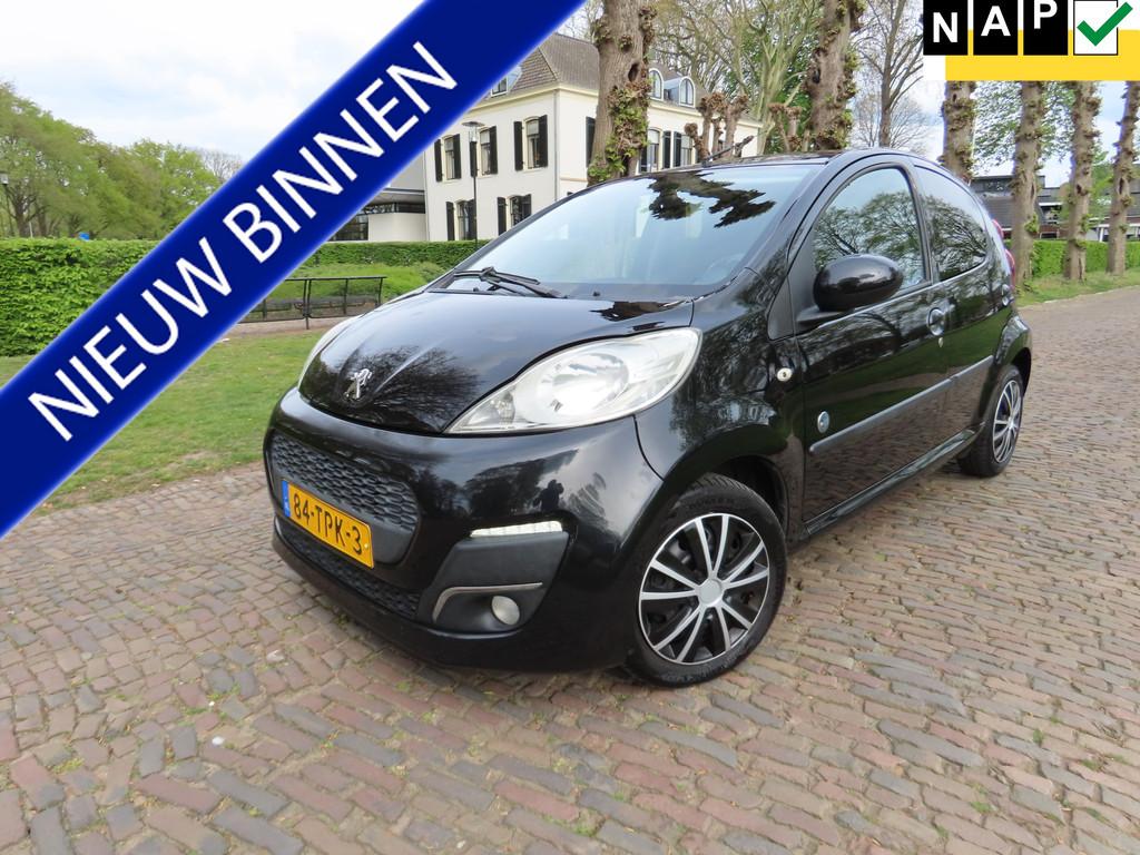 Peugeot 107 1.0 Envy Airco Toerenteller 5 Drs Isofix Stuurbe, Auto's, Peugeot, Voorwielaandrijving, Euro 5, Metallic lak, Gebruikt