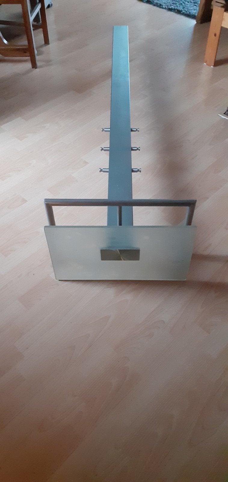 Design kapstok met glazen plank en metalen haken, Huis en Inrichting, Ophalen of Verzenden, Metaal, Wandkapstok, Minder dan 100 cm