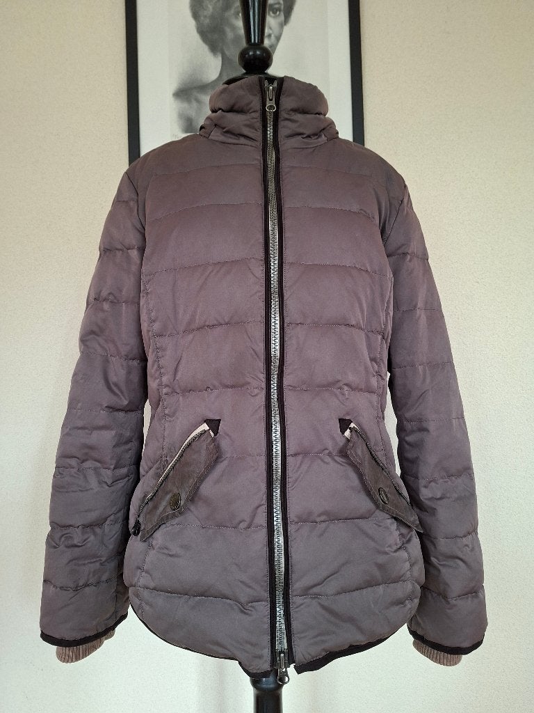 Dames winterjas merk s.Oliver maat M gewatteerd kleur bruin, Maat 38/40 (M), Bruin, Ophalen of Verzenden, Zo goed als nieuw