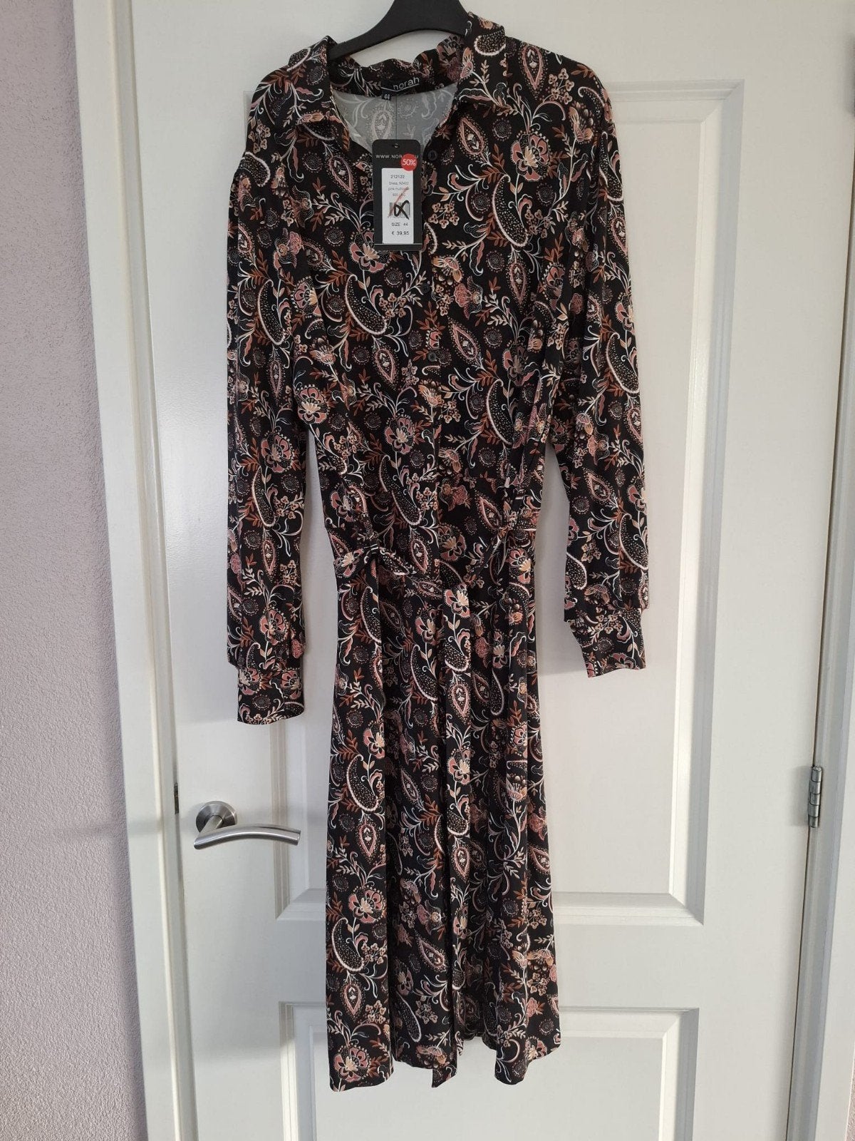 Nieuwe Norah jurk maat 44 met paisley print, Ophalen of Verzenden