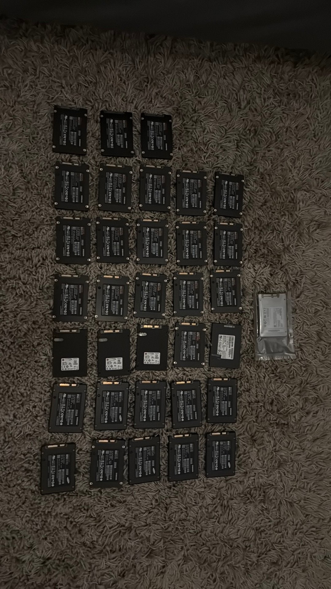 SSD (bulk kopen), Computers en Software, Toetsenborden, Ophalen of Verzenden, Zo goed als nieuw