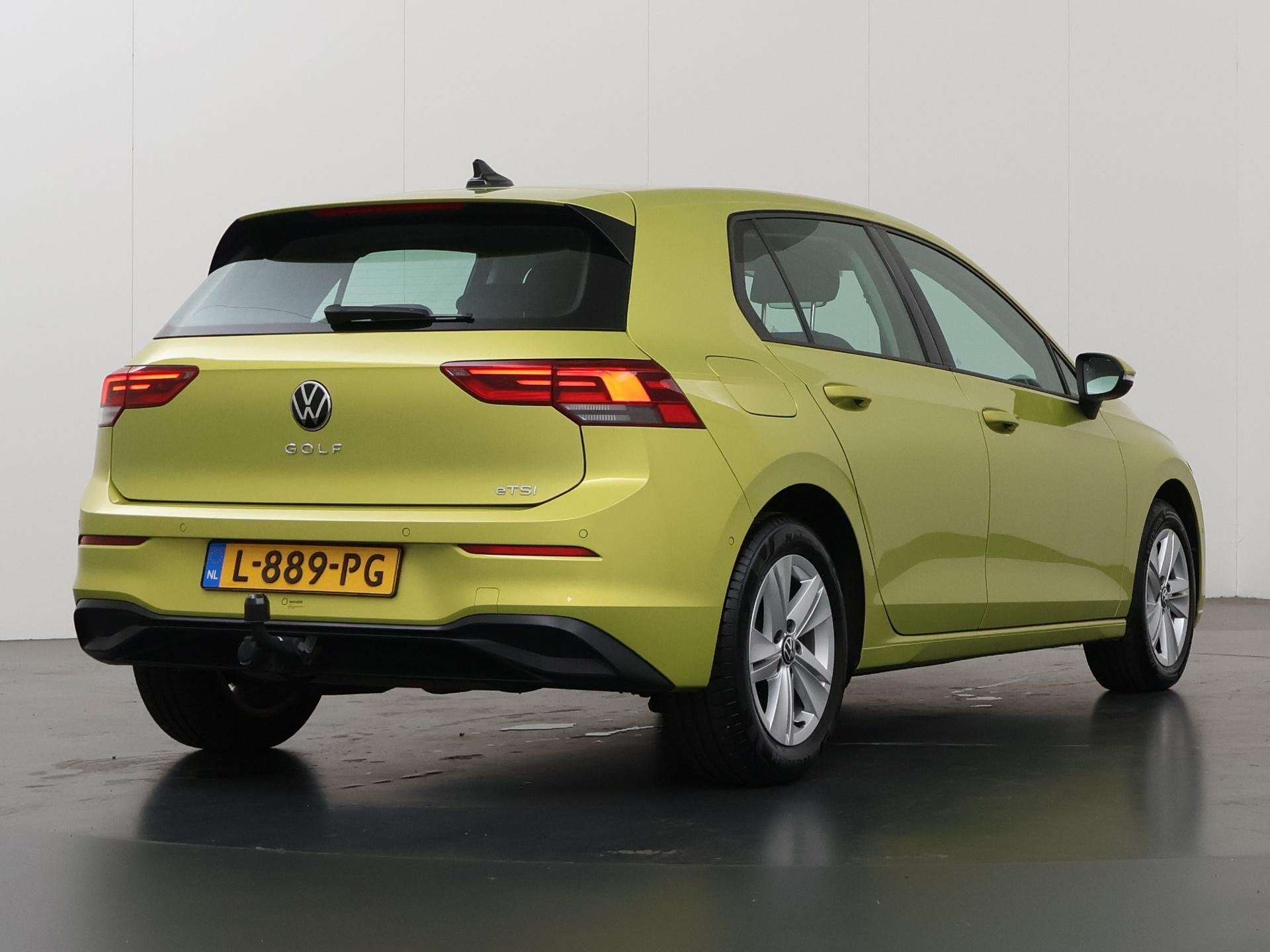 Volkswagen Golf 1.0 eTSI Life | Trekhaak | Navigatie | Cruis, Auto's, Volkswagen, Stof, Gebruikt, Euro 6, 650 kg