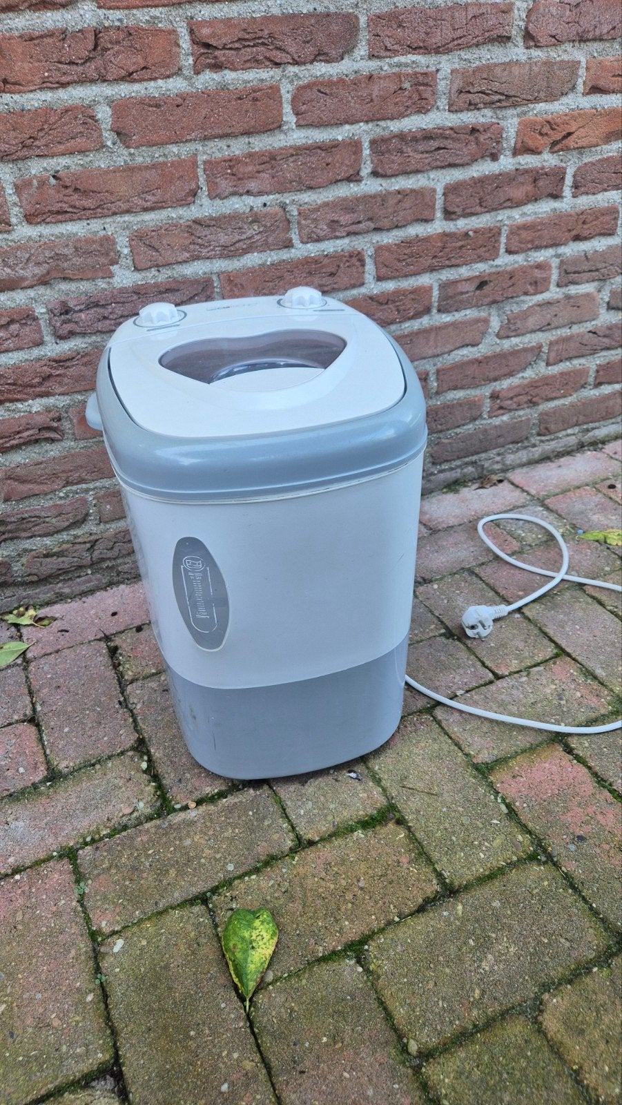 Compacte mini wasmachine voor camping of kleine ruimtes, Minder dan 4 kg, Ophalen, Gebruikt, Minder dan 85 cm