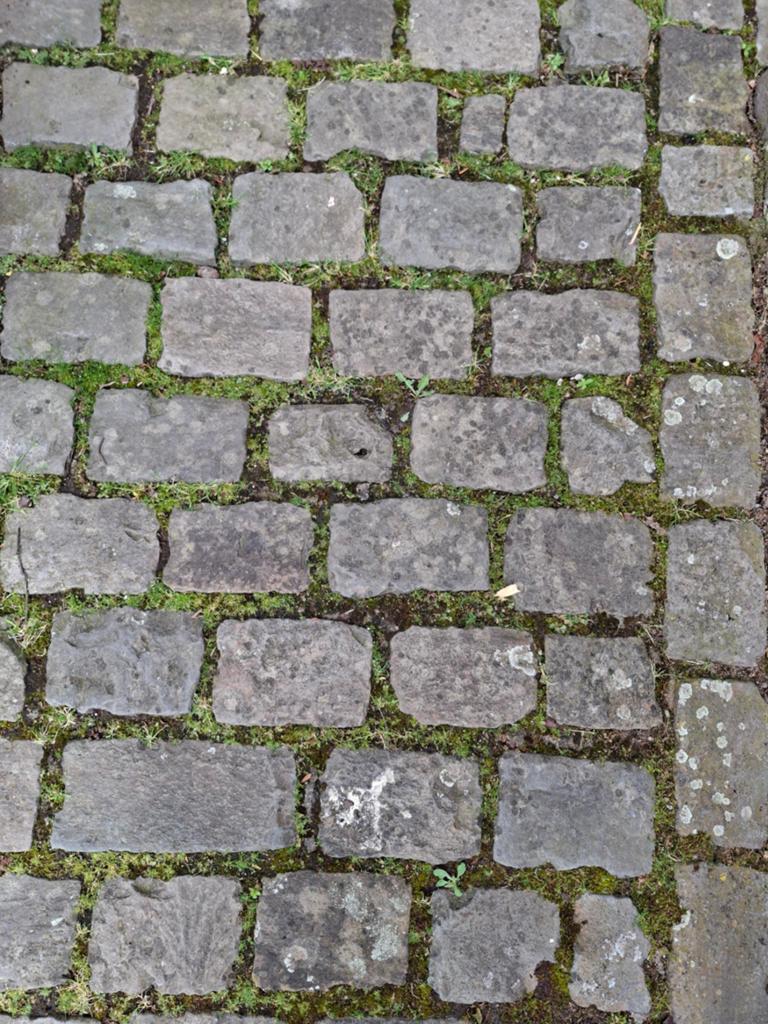 Authentieke kinderkoppen / kasseien (Staatsmijn Maurits), Ophalen, Klinkers, Zo goed als nieuw, Natuursteen