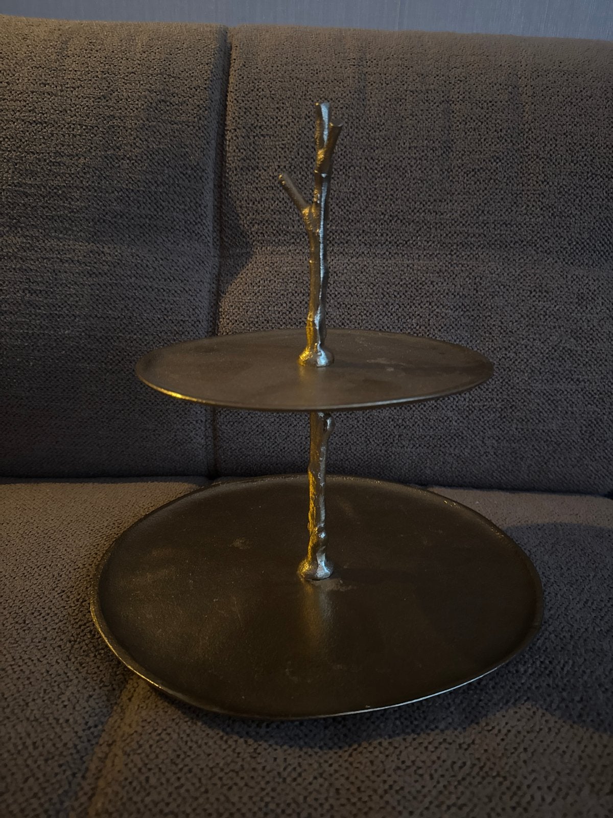 Gouden etagere met 2 lagen en tak-design, Gebruikt, Rond, Ophalen of Verzenden, Dienblad