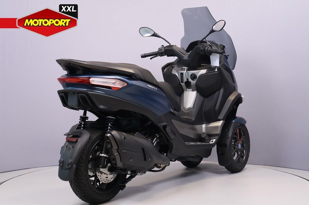 Piaggio MP3 530 EXCLUSIVE, Motoren, Motoren | Piaggio, Scooter, Bedrijf