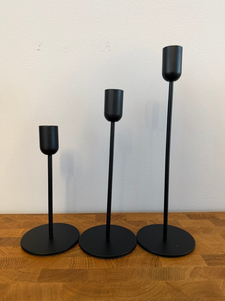 Set van 3 Zwarte Kandelaars – Verschillende Hoogtes, Huis en Inrichting, Ophalen, Zo goed als nieuw, Zwart, Kandelaar