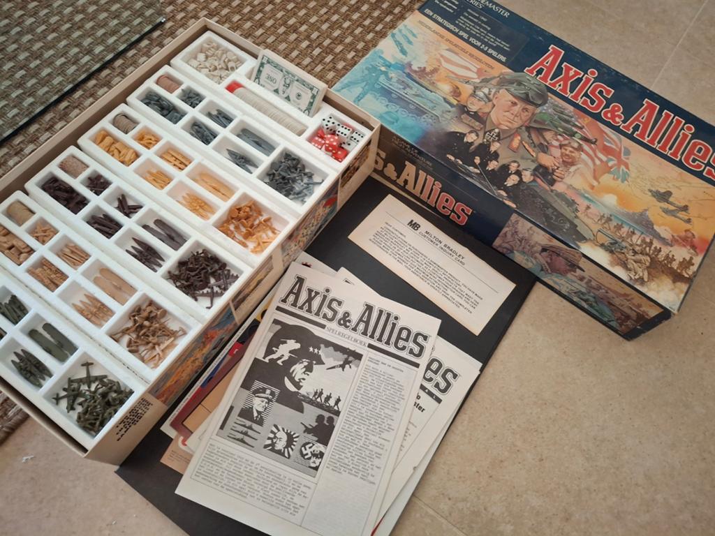 Axis & Allies Bordspel (MB Games) compleet 1987, Hobby en Vrije tijd, Gezelschapsspellen | Bordspellen, Ophalen of Verzenden, Gebruikt