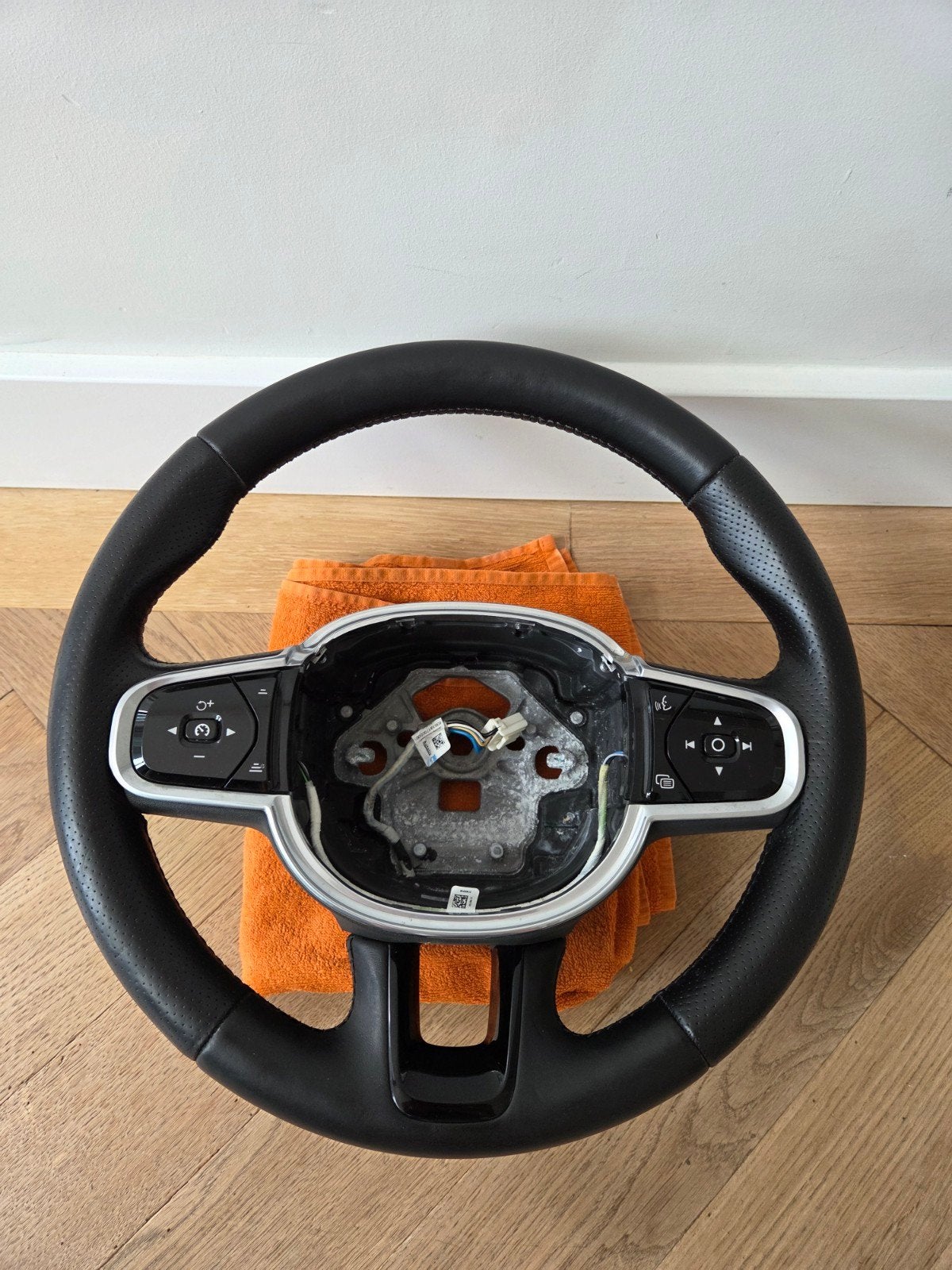 Volvo SPA R-Design verwarmd stuurwiel o.a. V60/V90/XC60/XC90, Ophalen of Verzenden, Gebruikt, Volvo