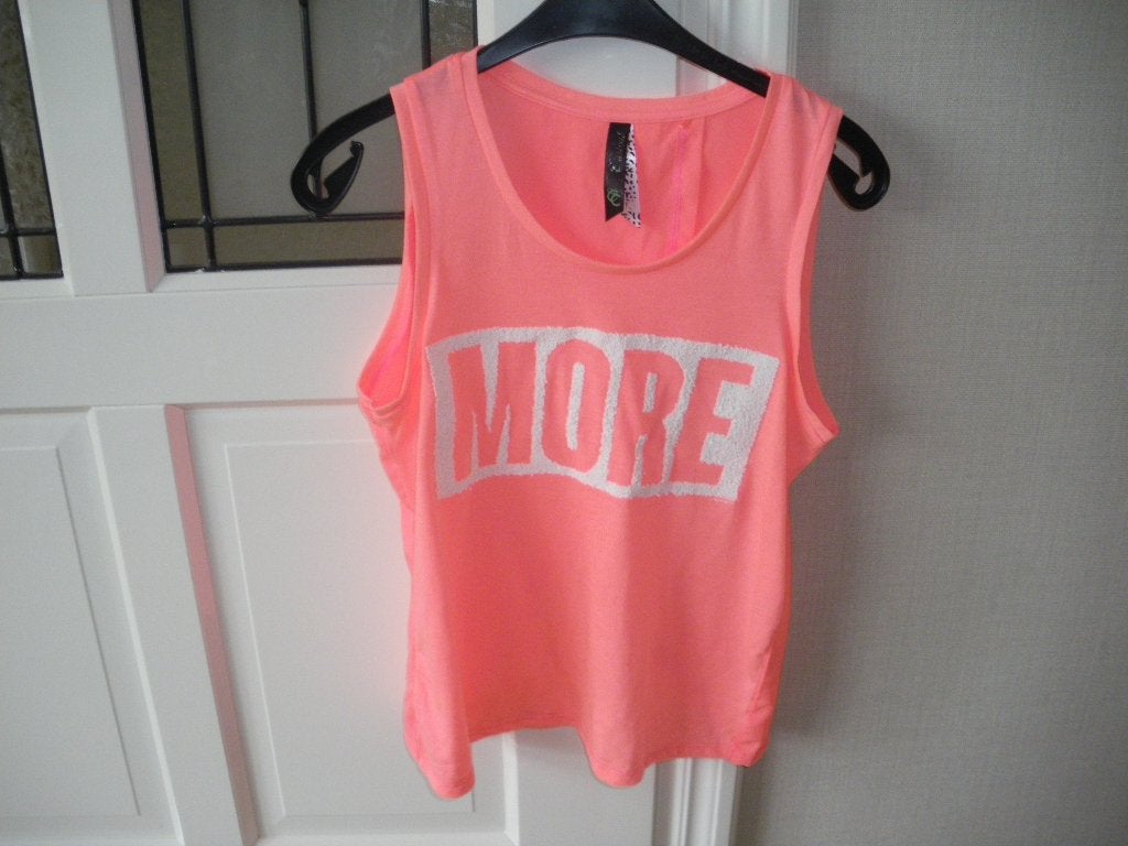 nieuw heel leuk kleurig zomer topje maat 40 merk carminn, Kleding | Dames, Tops, Ophalen of Verzenden, Nieuw, Maat 38/40 (M), Zonder mouw