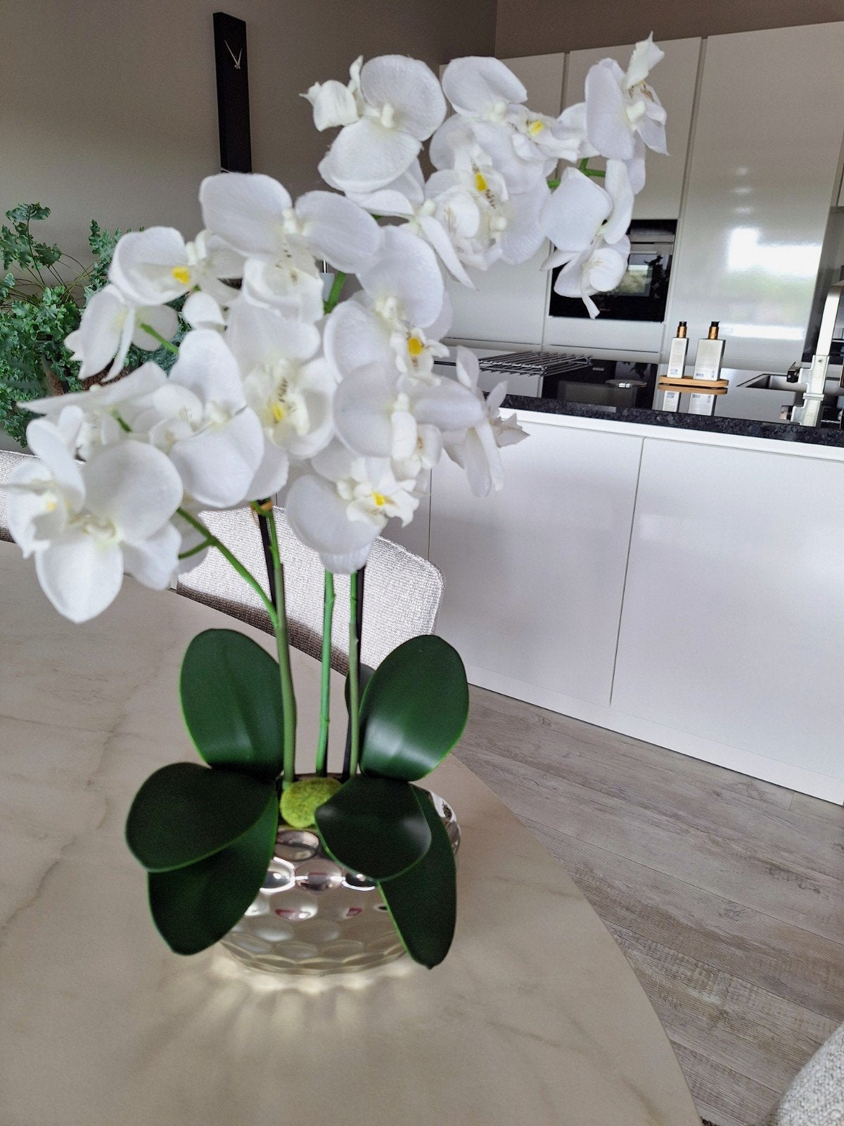 Kunst Orchidee in zilverkleurige pot, Ophalen, Gebruikt, Binnen