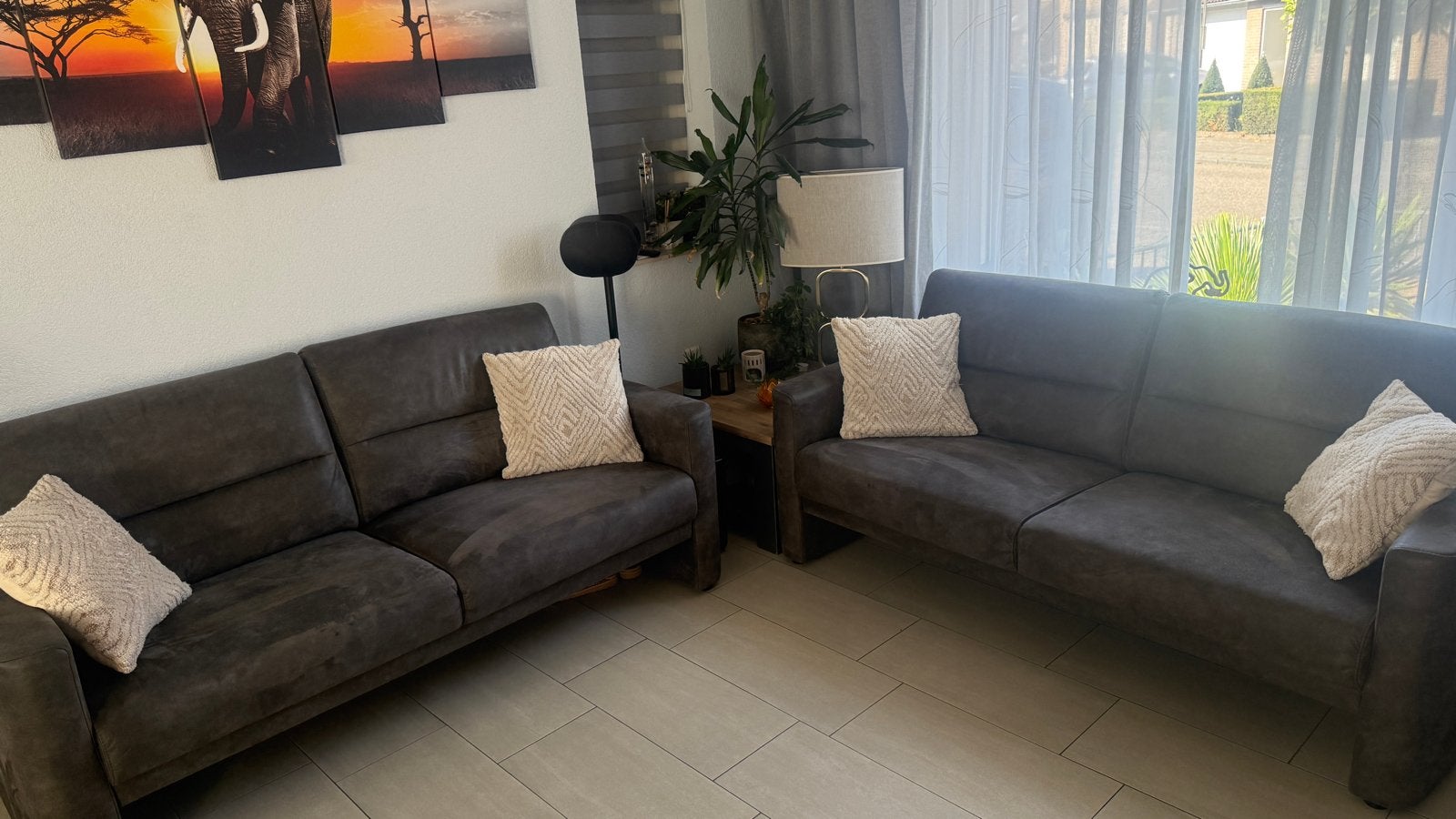 Twee comfortabele 2-zitsbanken met mooie hoektafel, Ophalen, Gebruikt, 150 tot 200 cm, Tweepersoons