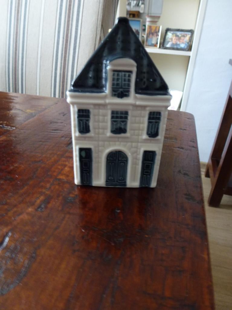 te koop KLM Huisje Nr 64, Ophalen of Verzenden, Gebruikt, 61 t/m 80