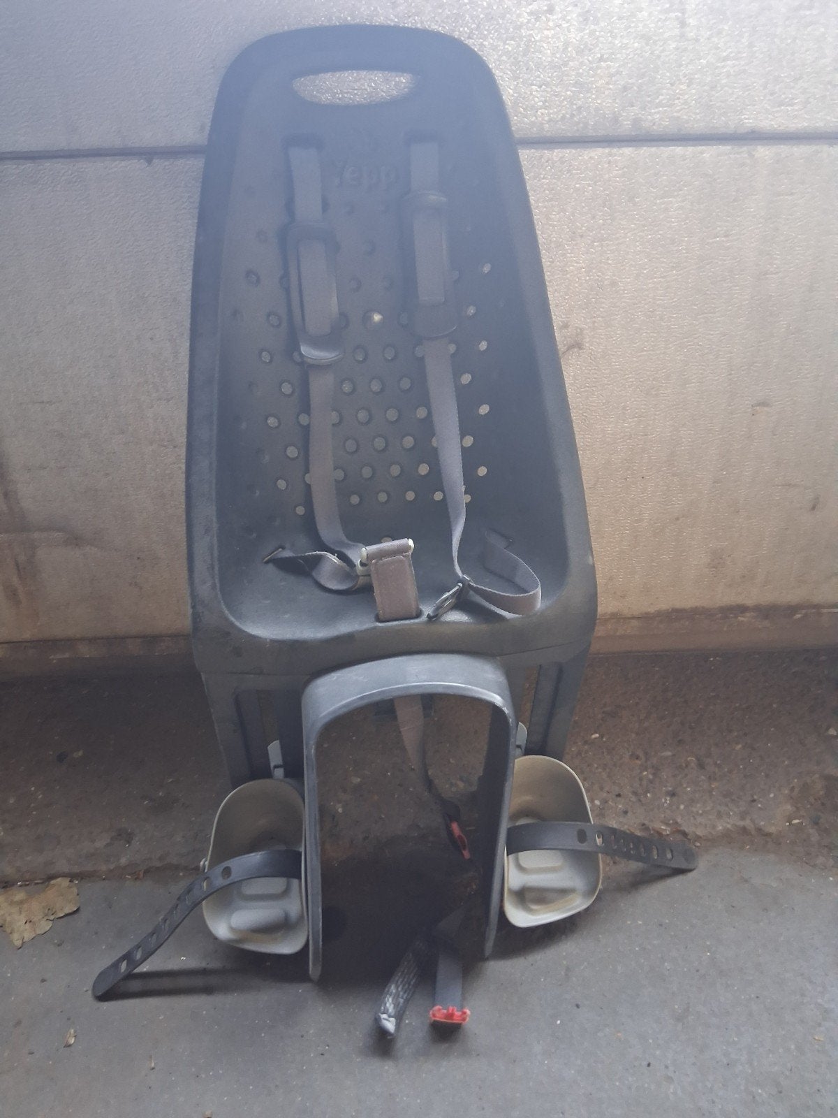 Kinderzitje voor fiets, Ophalen