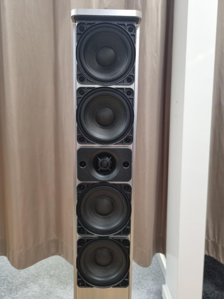 LOEWE L1 Aluminium Speakers, //, Zo goed als nieuw, //, //