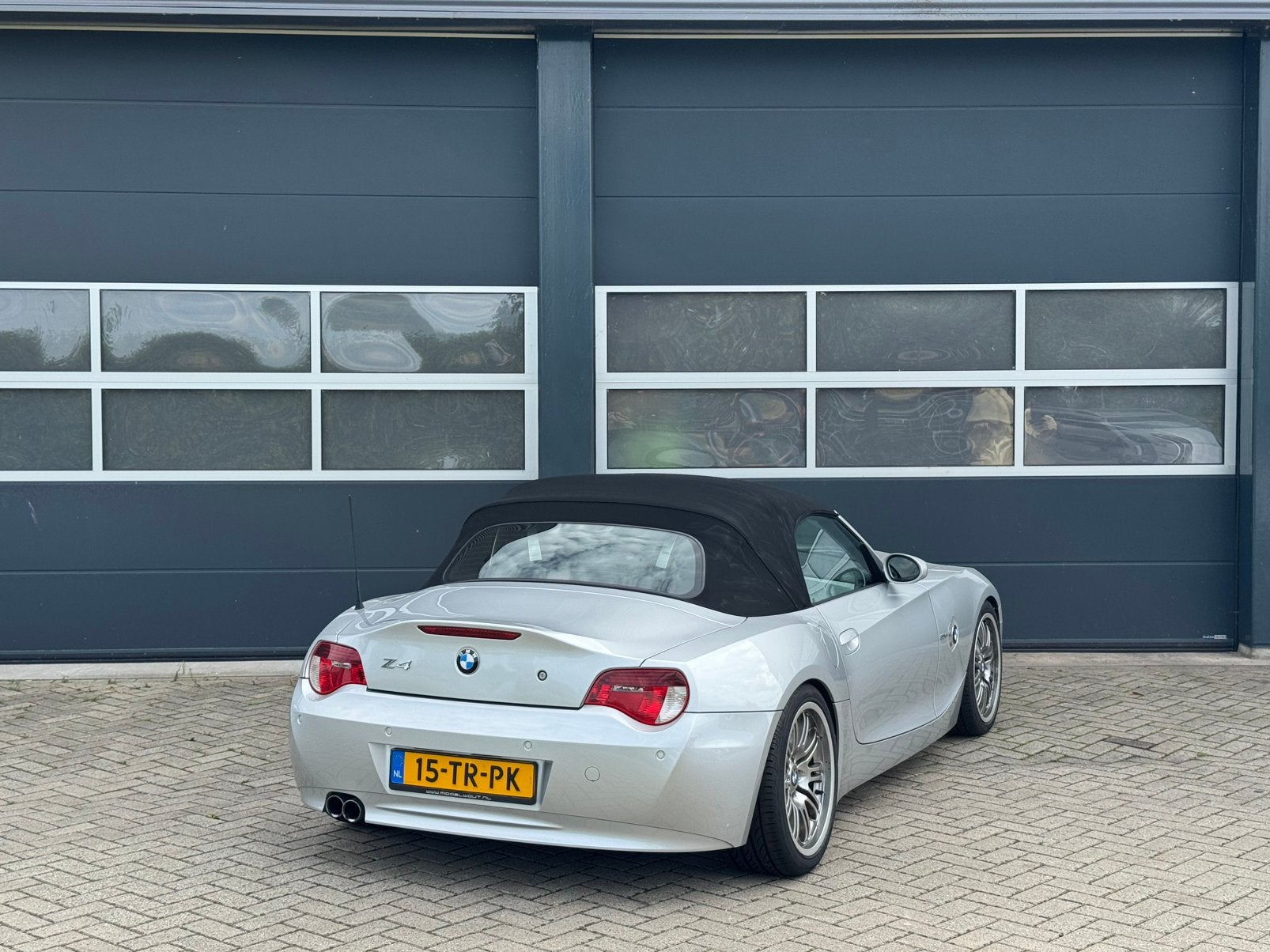 Foto 13 van BMW Z4 3.0 SI Roadster AUT 2007 Grijs Orgineel NL