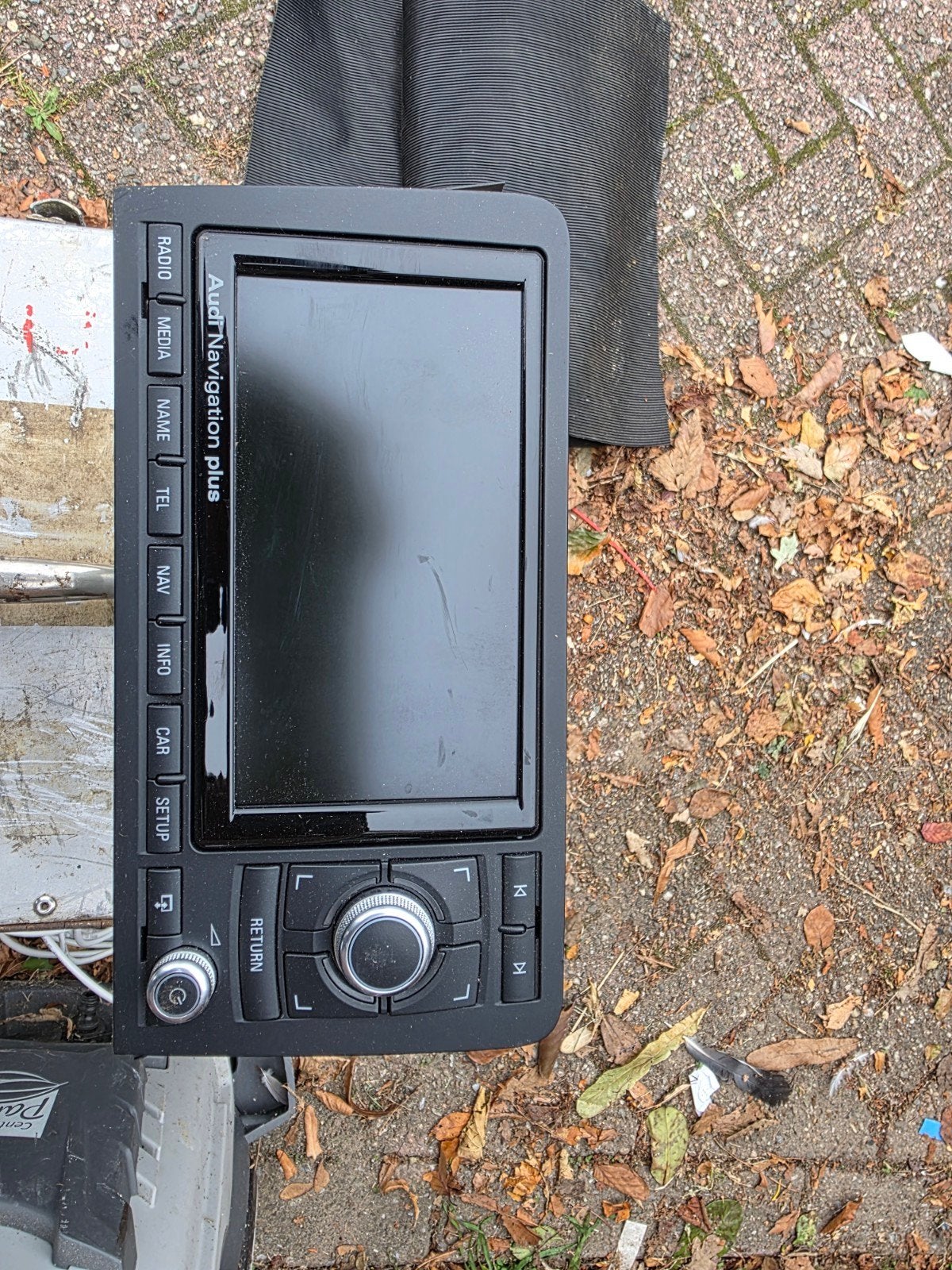 audi auto navigatie radio, Auto diversen, Ophalen of Verzenden, Gebruikt