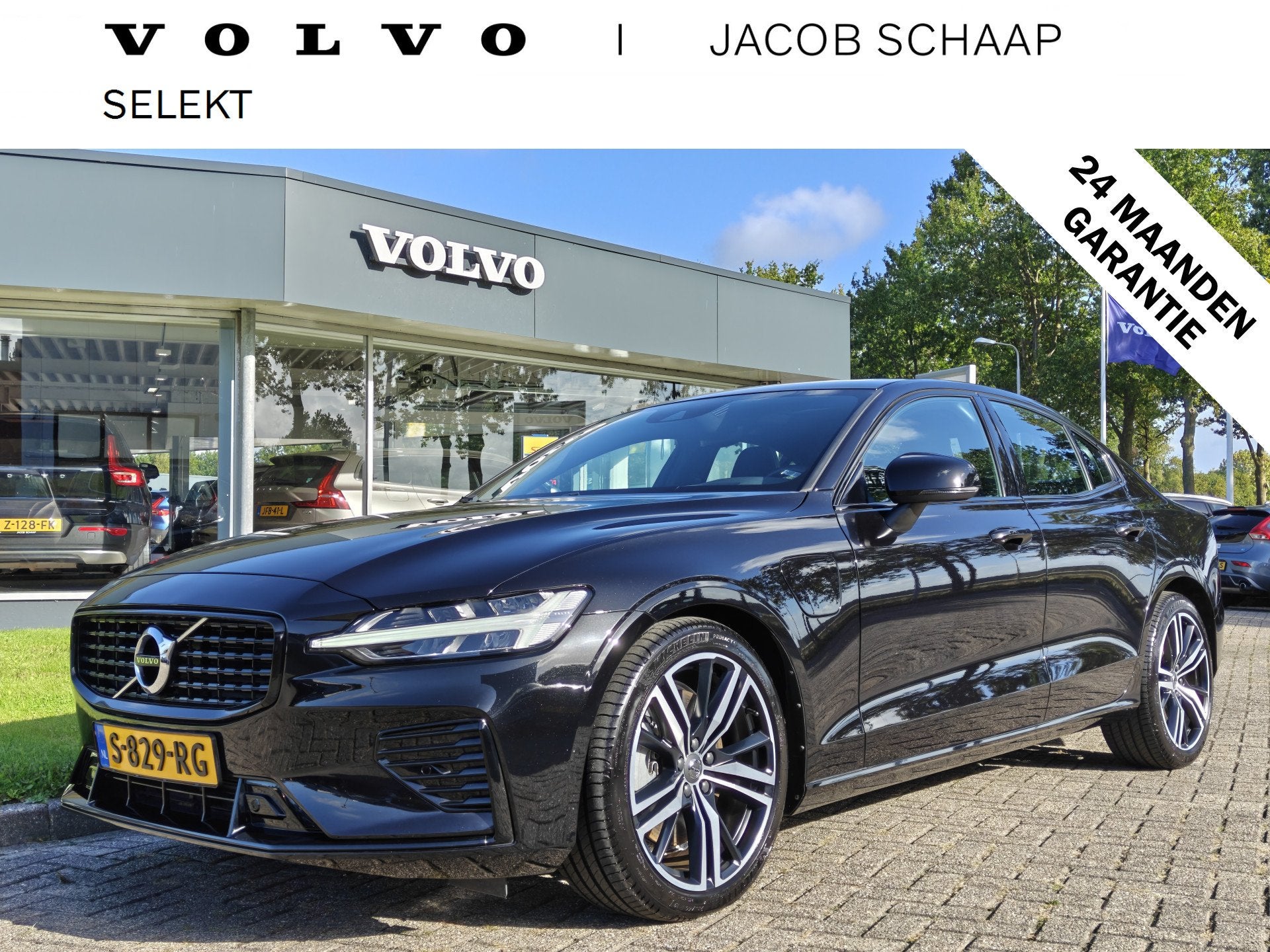 Volvo S60 T6 350PK AWD Recharge Plus Dark | BLIS | Pano | Ca, Auto's, Automaat, 4 cilinders, Origineel Nederlands, Bedrijf