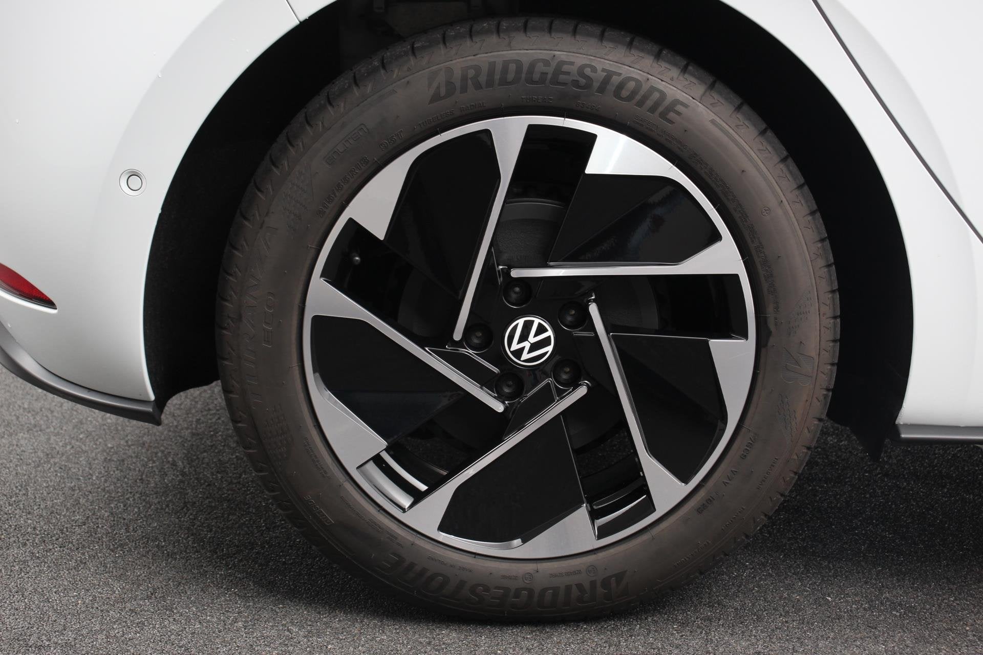 Volkswagen ID.3 Pro Edition 58 kWh Warmtepomp 18"Lichtmetale, Auto's, Automaat, 15 min, Achterwielaandrijving, Gebruikt