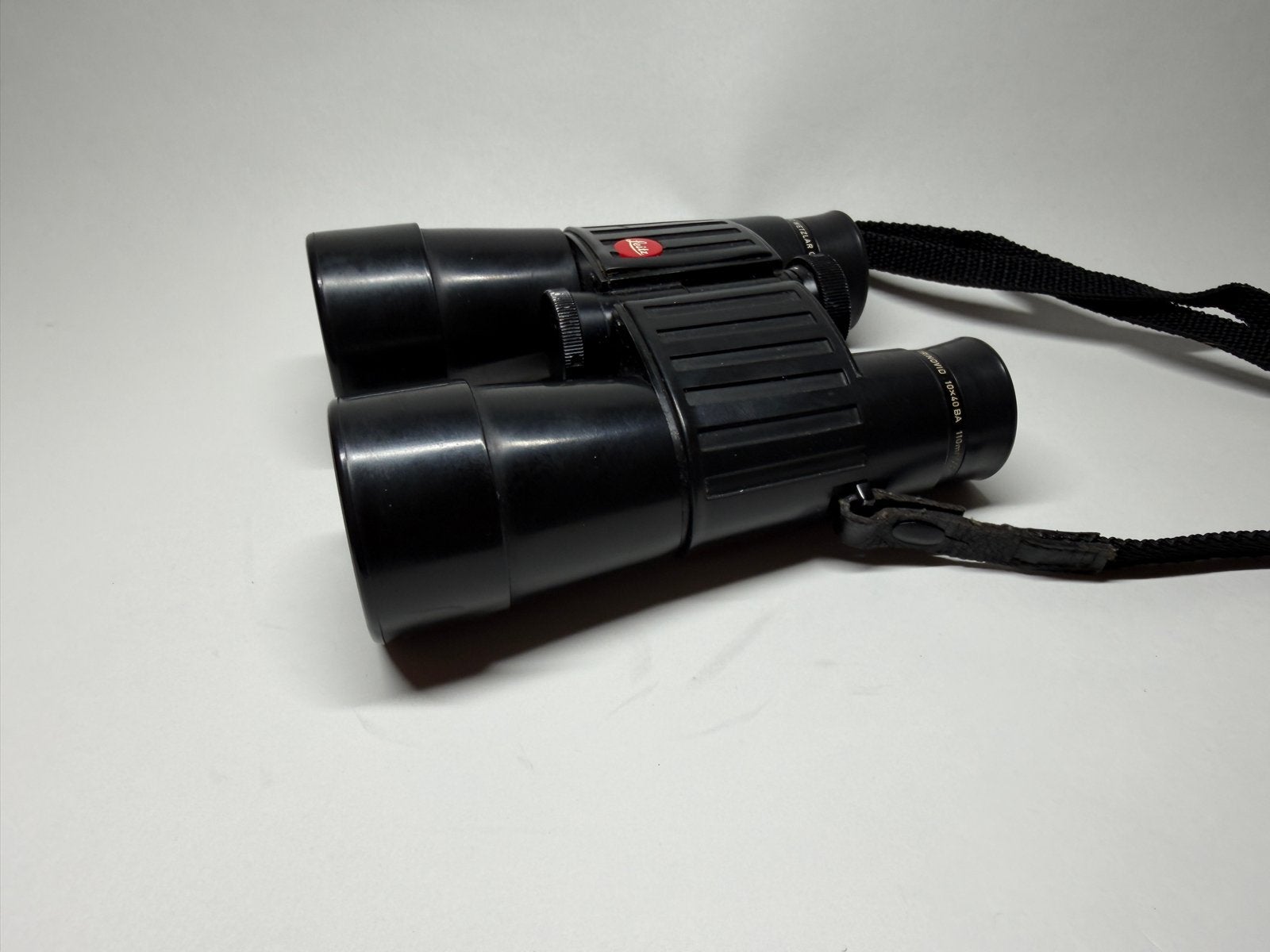 Leitz Trinovid 10x40 BA Verrekijker - Klassieke Kwaliteit, Gebruikt, Dakkant (recht), Ophalen of Verzenden, 8 tot 12x