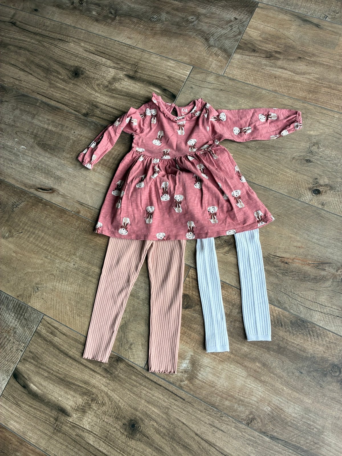 Kledingpakket C&A H&M mt 104: jurk, maillot, legging, Ophalen of Verzenden, Zo goed als nieuw, Meisje, Setje